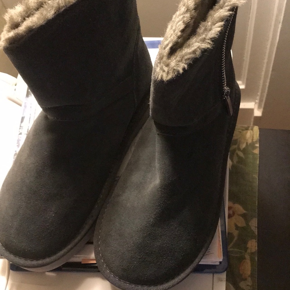 NEW Style & Company fleece lined boots size 8